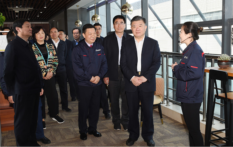 Chen Zhu, Vice Chairman of the Standing Committee of the National People's Congress, led a team to inspect Changjiang Electric Power