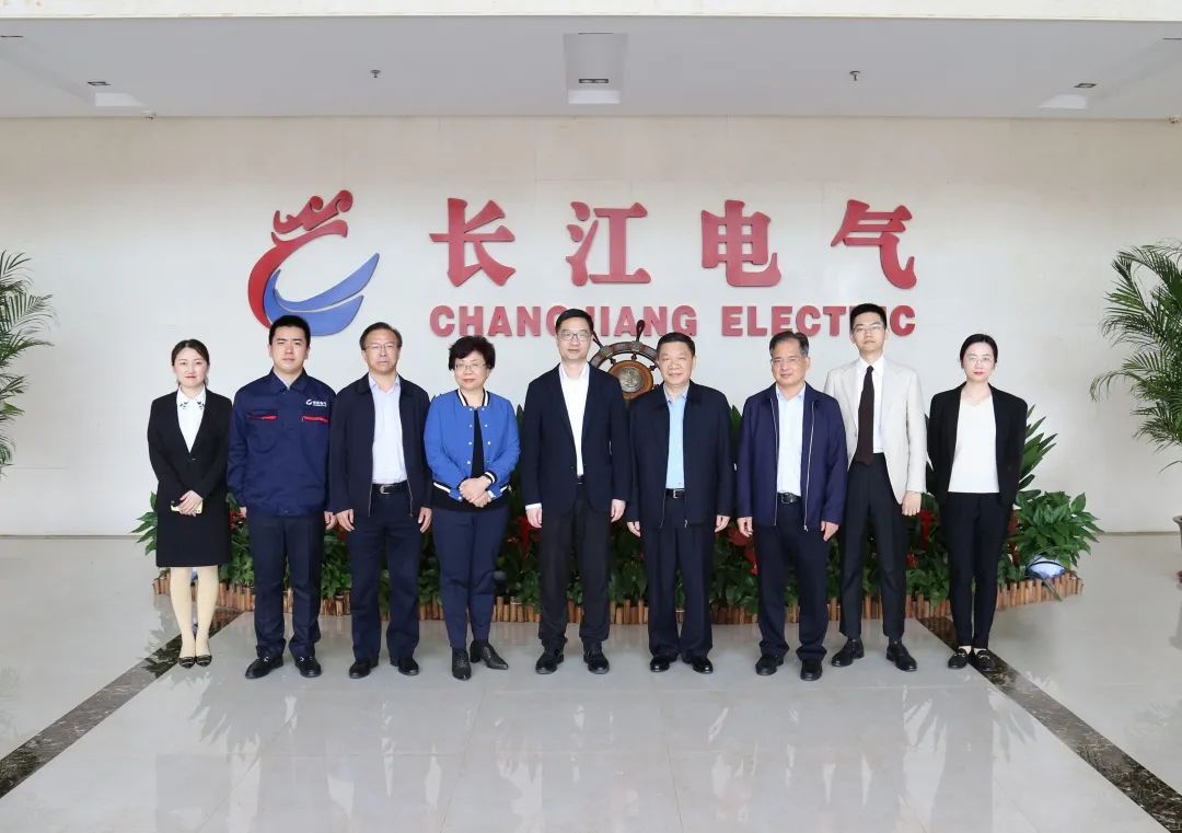 湖北省人民政府副省长宁咏一行调研走访威廉希尔足球官网